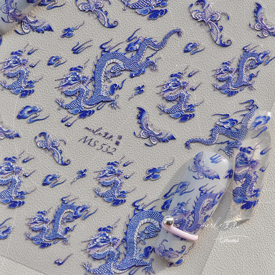 Nail Art Van Gogh - Blue and White Porcelain Dragon Nail